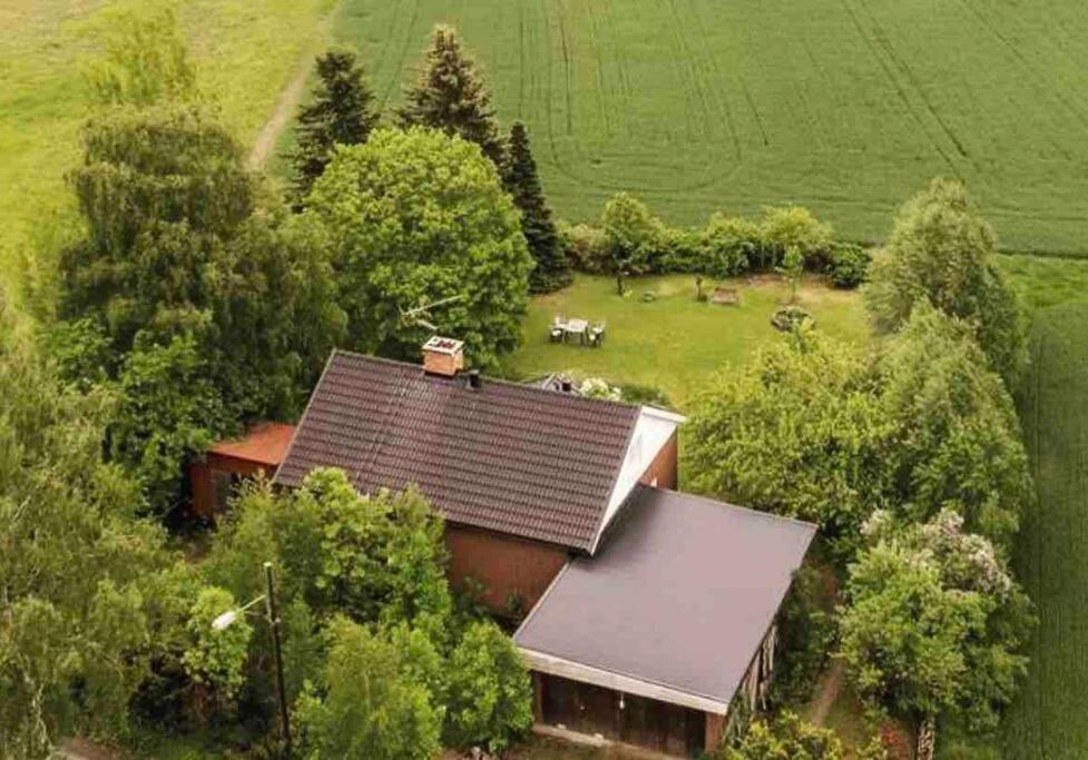 Modernt & Rymligt Sommarhus Pa Landet- Bubbelpool Villa Eskilstuna Eksteriør billede