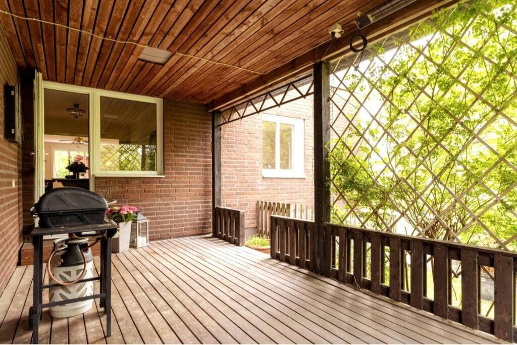 Modernt & Rymligt Sommarhus Pa Landet- Bubbelpool Villa Eskilstuna Eksteriør billede
